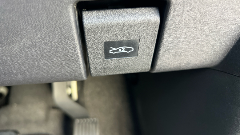 BYD Dolphin Surf 65kW Active 30kWh 5dr Auto Electric Hatchback